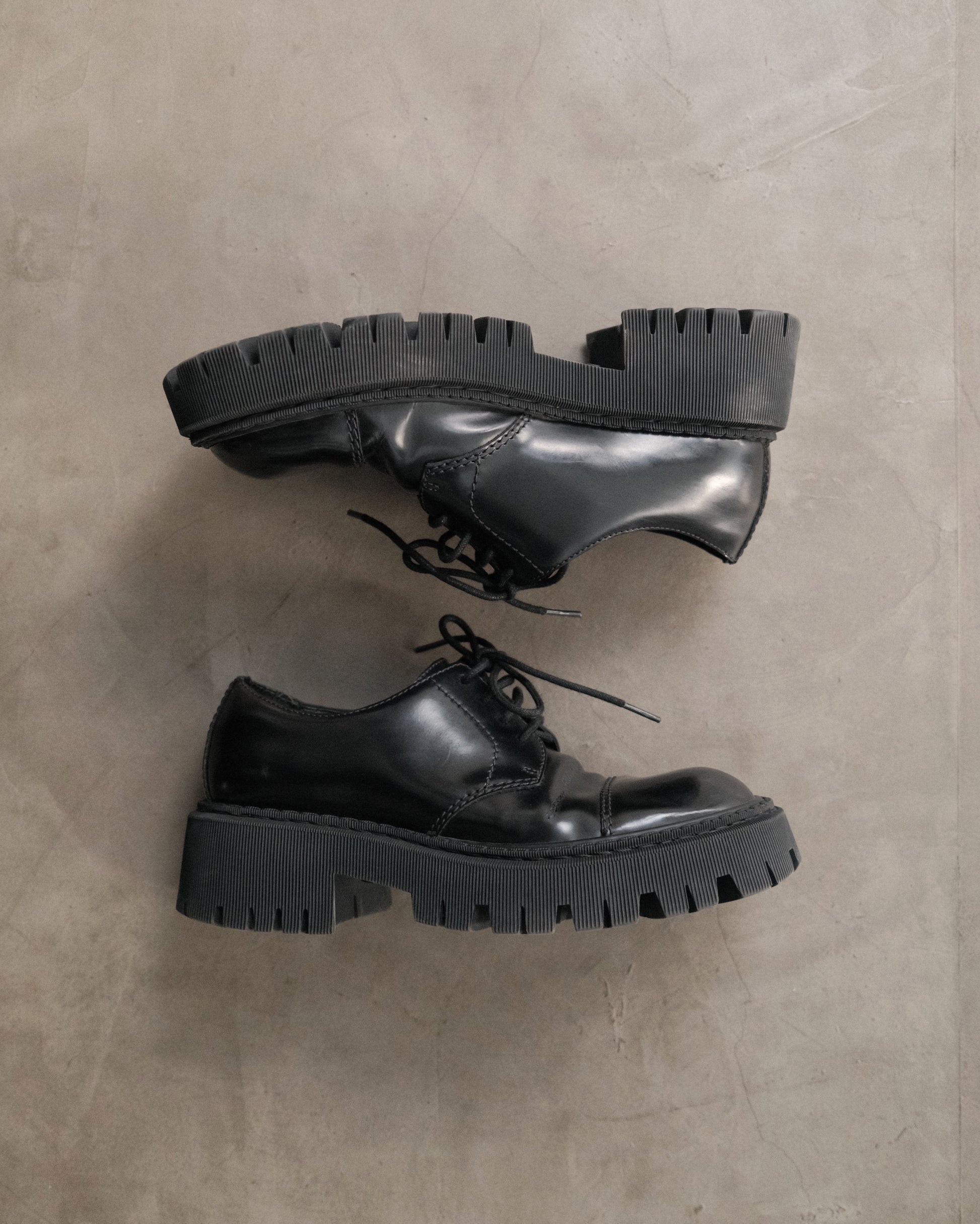 BALENCIAGA Leather Tractor Derby Shoes