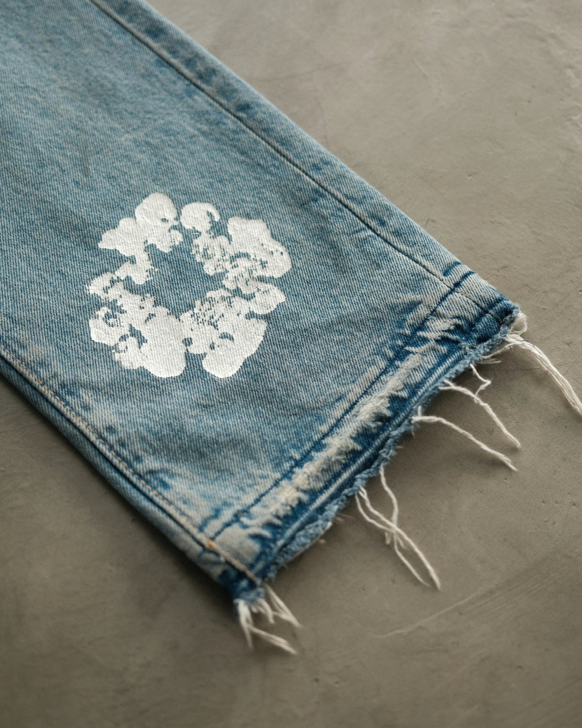 DENIM TEAR x LEVI’S Cotton Wreath Jean