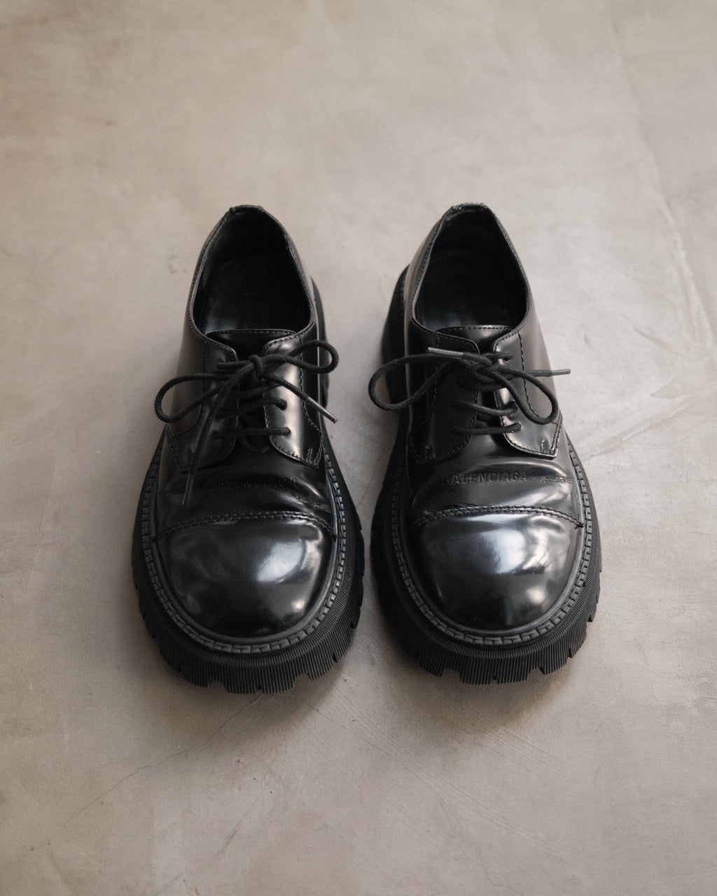 BALENCIAGA Leather Tractor Derby Shoes