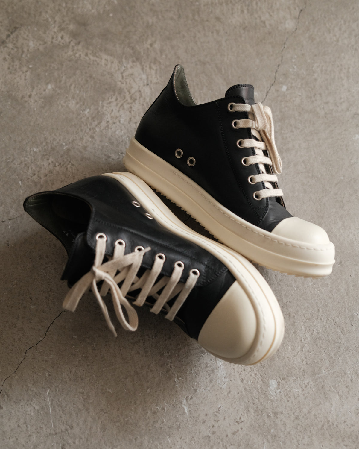 Ss19 Rick Owens Mainline Low Sneakers
