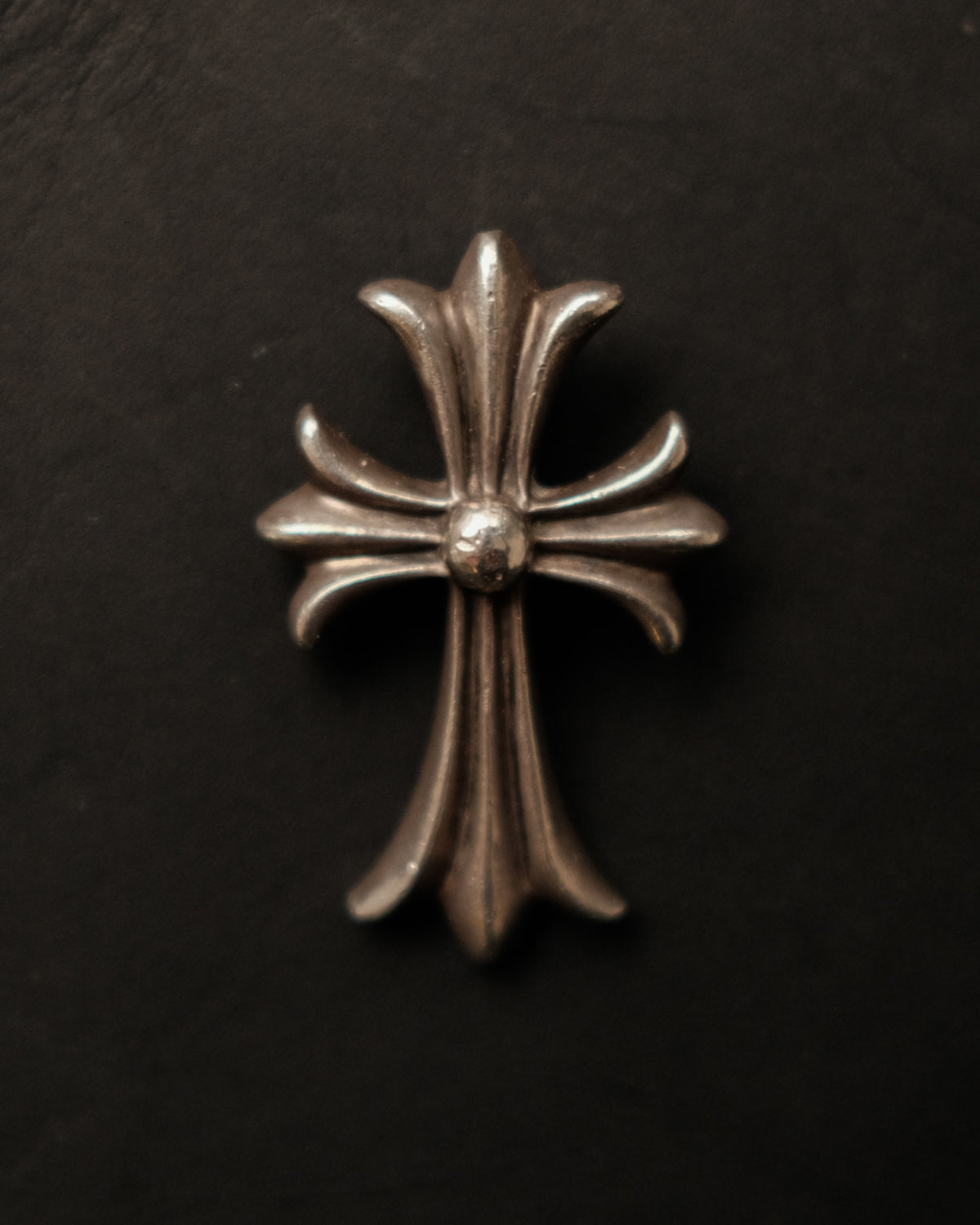 Chrome Hearts 1998 Cross Pendant
.925 Sterling Silver