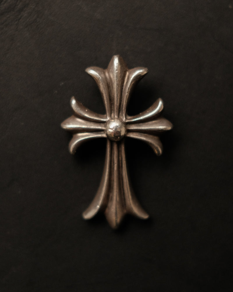 Chrome Hearts 1998 Cross Pendant
.925 Sterling Silver