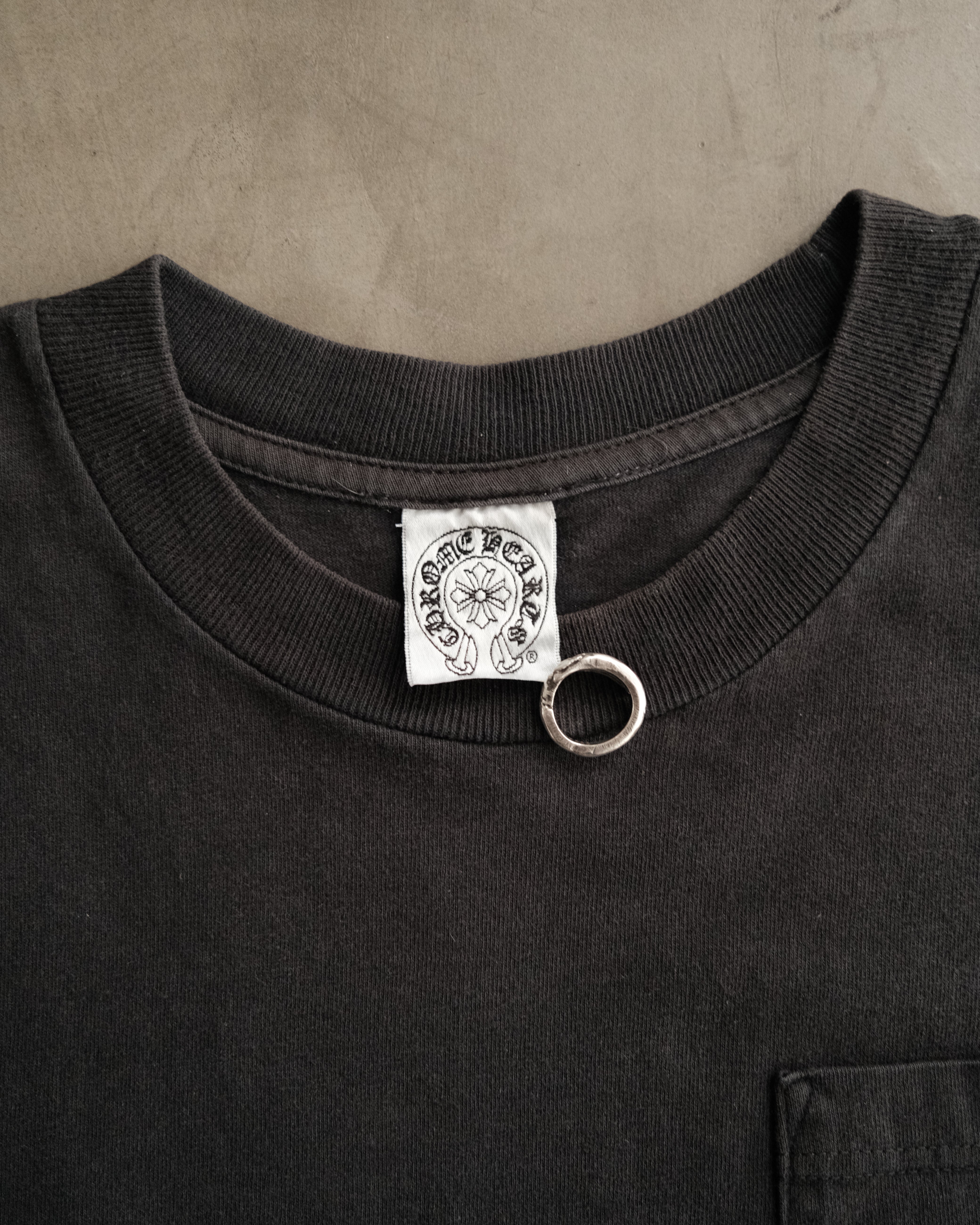 Chrome Heartsダガージップcroptop tee ブラックビンテージ Chrome Heartsダガージップcroptop tee ブラックビンテージ