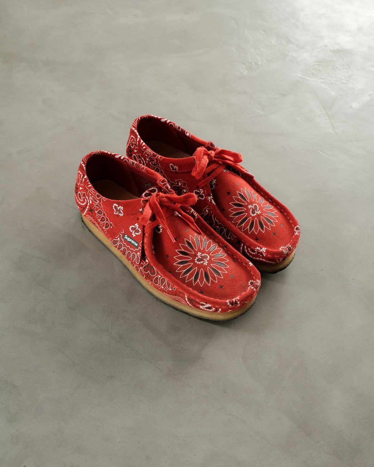 Supreme X Clarks Originals Wallabee Bandana Red