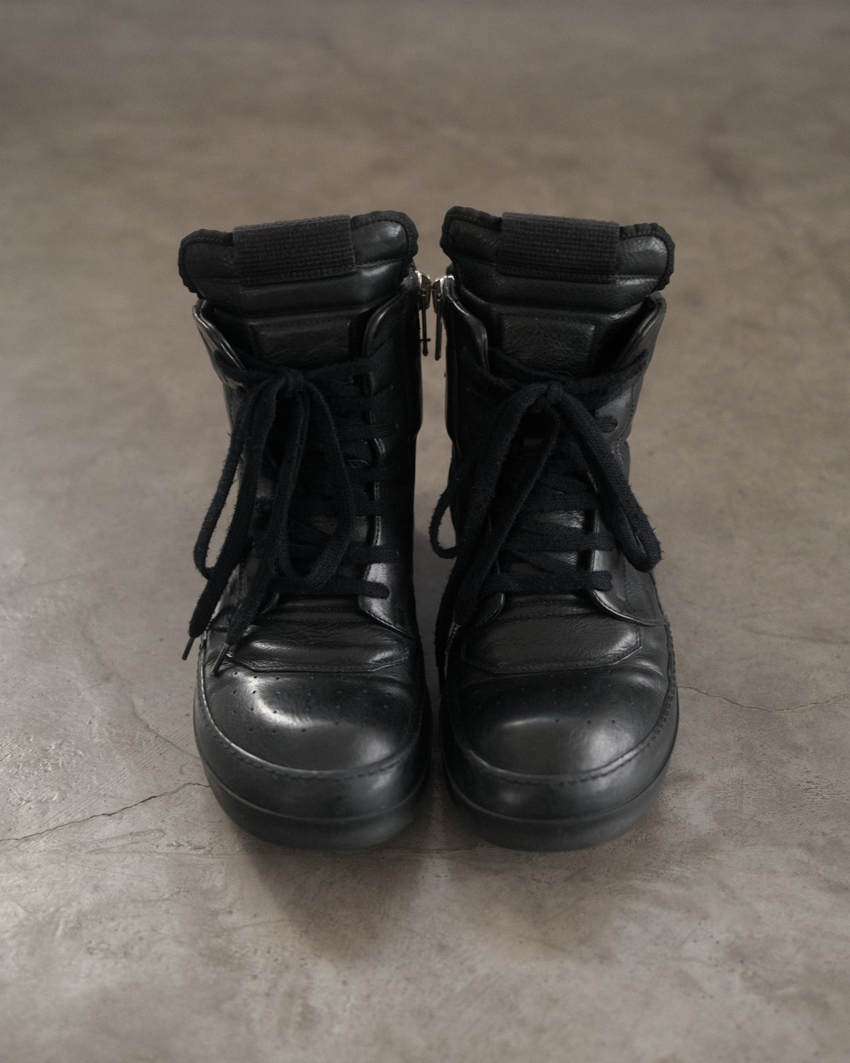 RICK OWENS AW11 Short Tongue Triple Black Geobasket