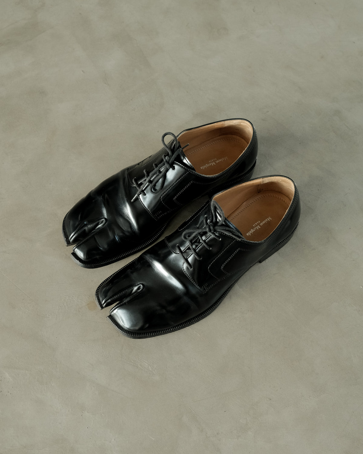 MAISON MARGIELA Leather Tabi Derby