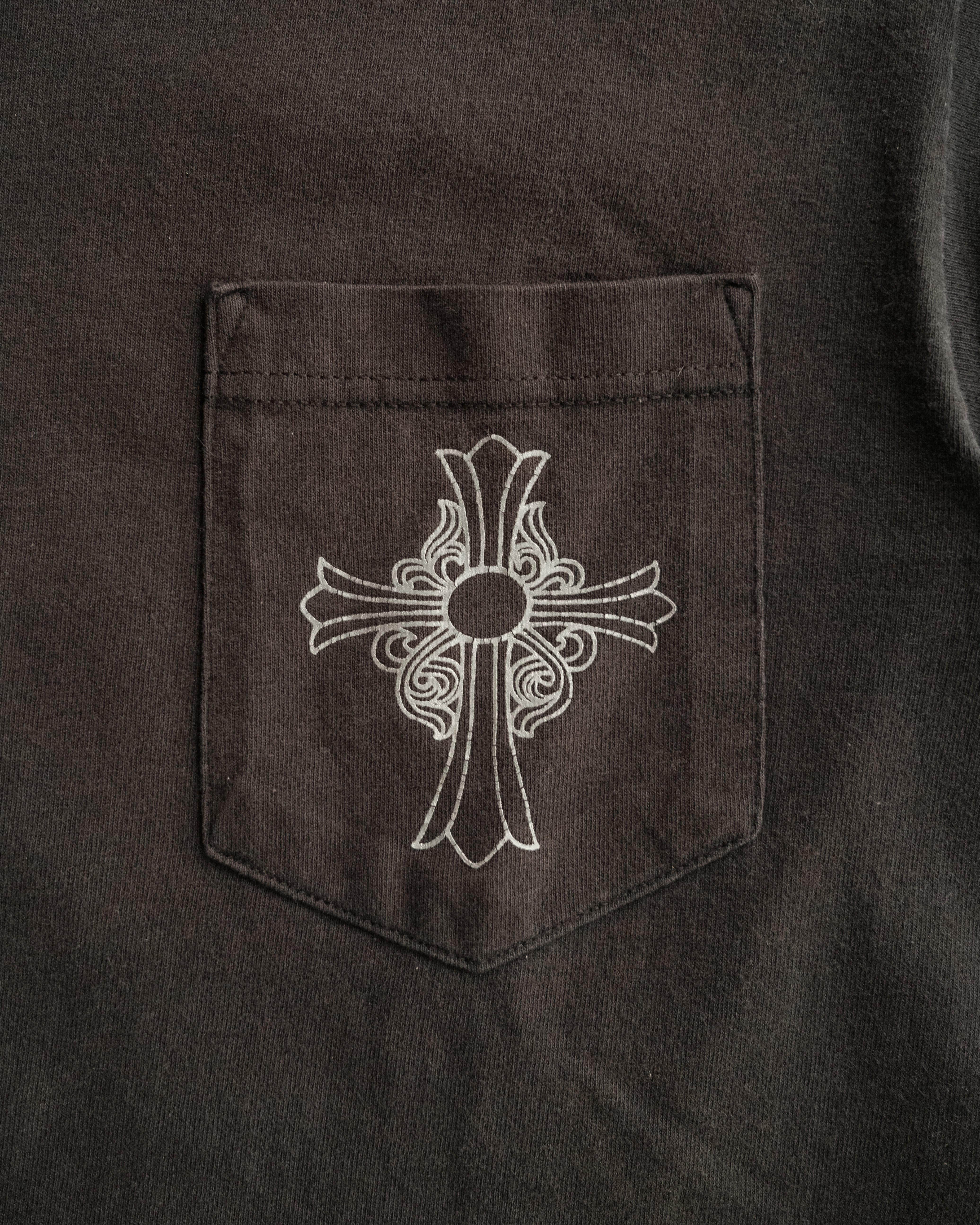 Vintage CHROME HEARTS New York Cross Logo Pocket Tee