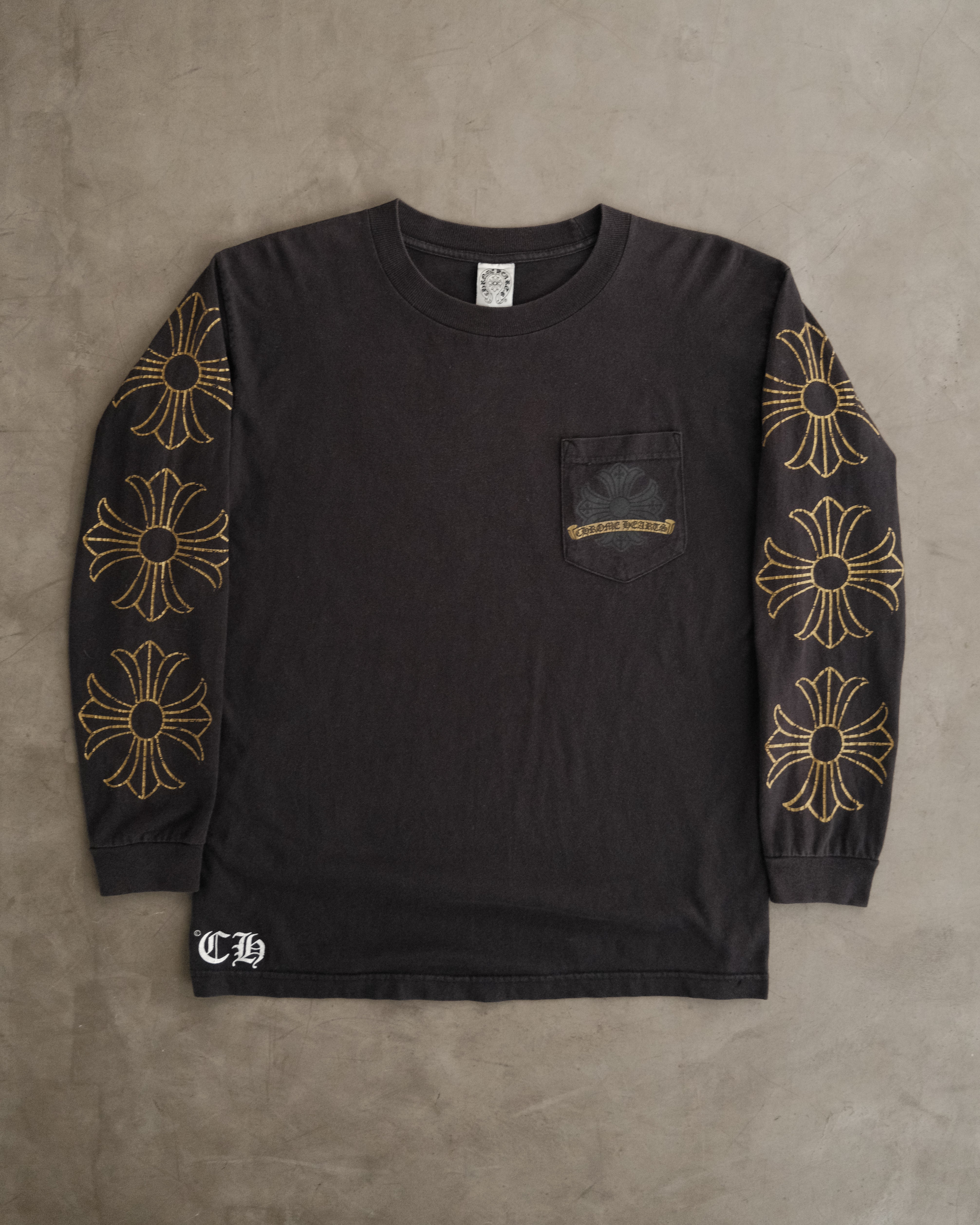 CHROME HEARTS☆ Old Horse Shoe Logo Vintage CHROME HEARTS Old Horse Shoe Logo Long Sleeve – Around The
