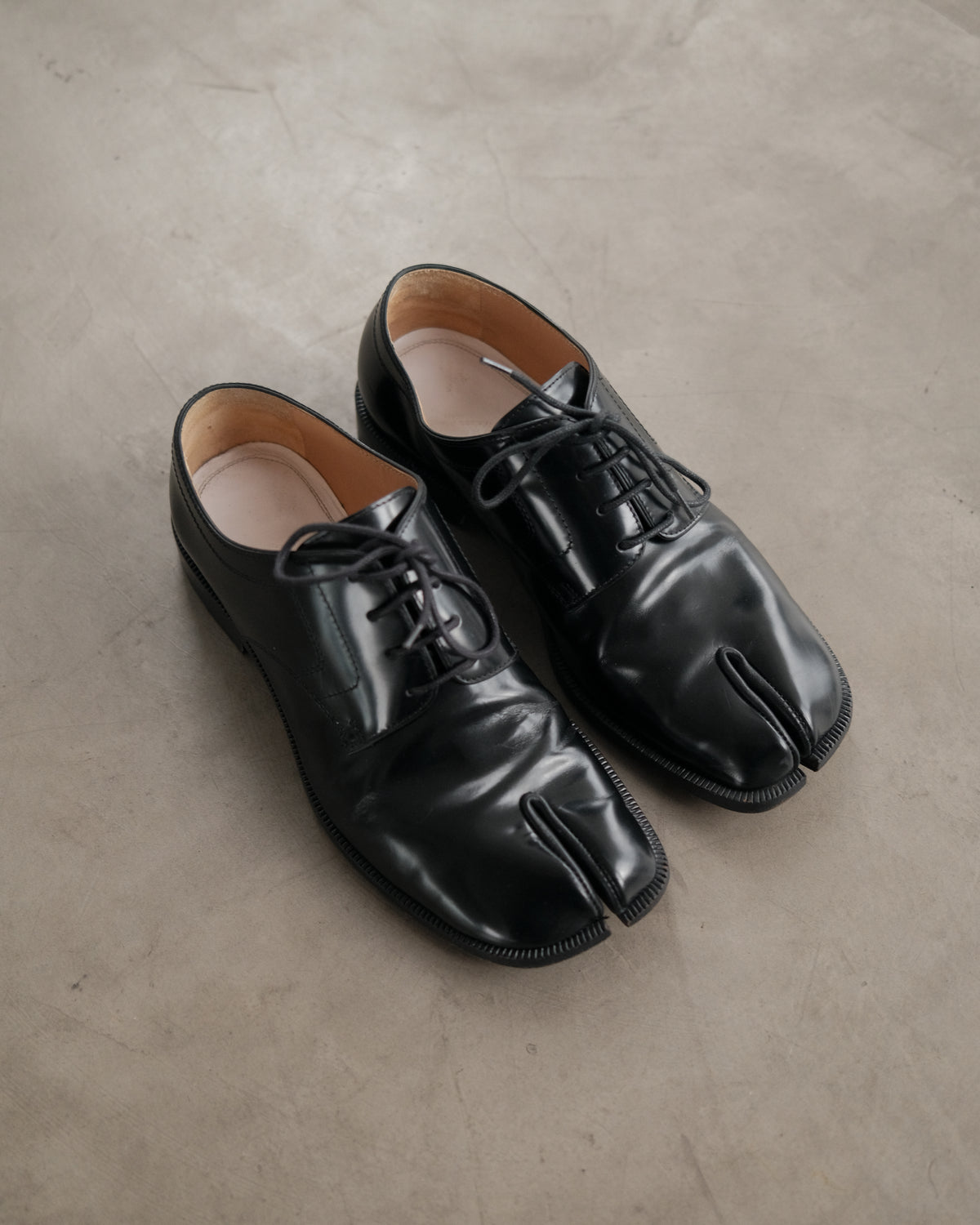 MAISON MARGIELA Leather Tabi Derby