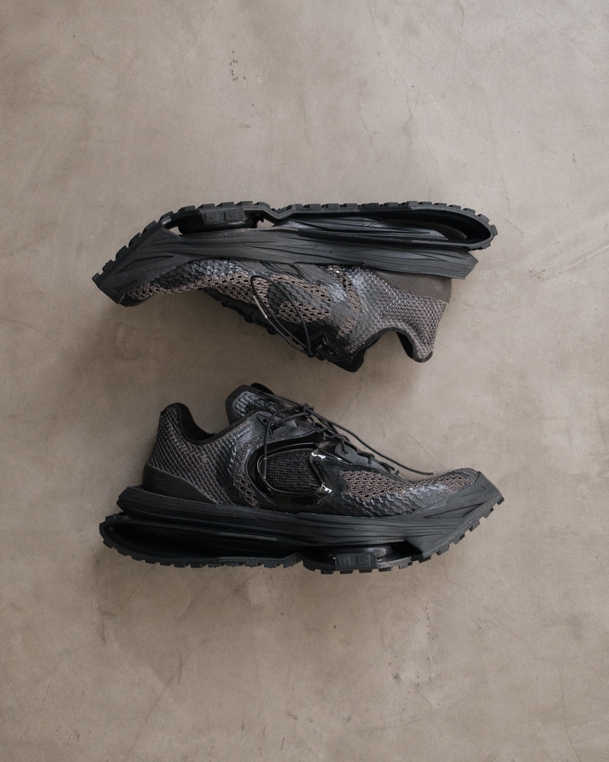 NIKE x MATTHEW M WILLIAMS Zoom 4 Sneaker