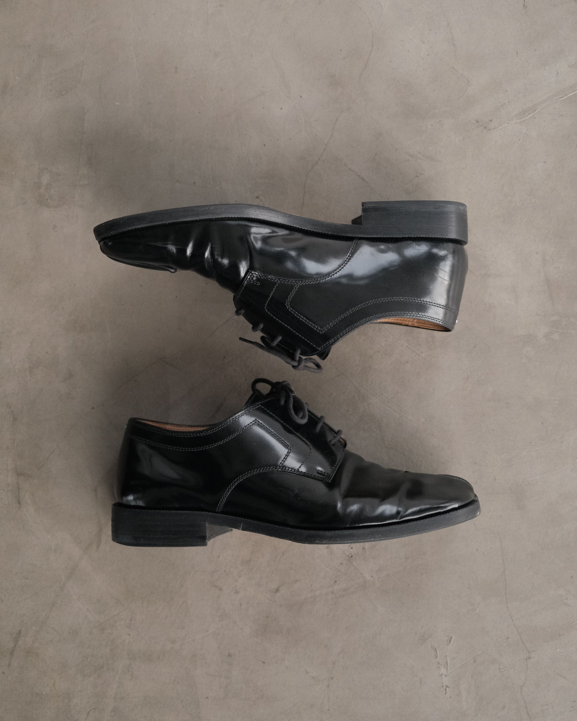 MAISON MARGIELA Leather Tabi Derby