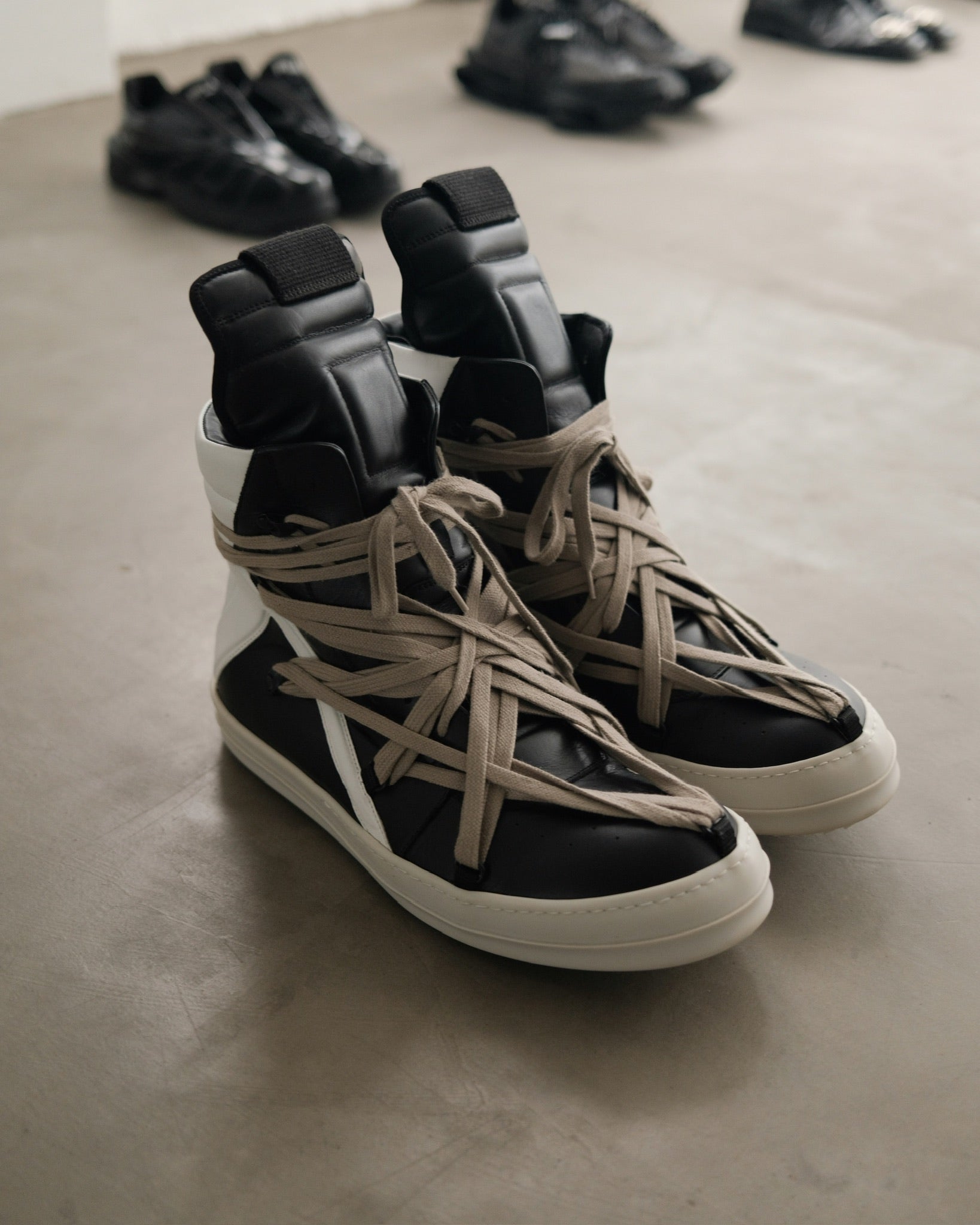 SS20 RICKOWENS Mega Lace Geobasket