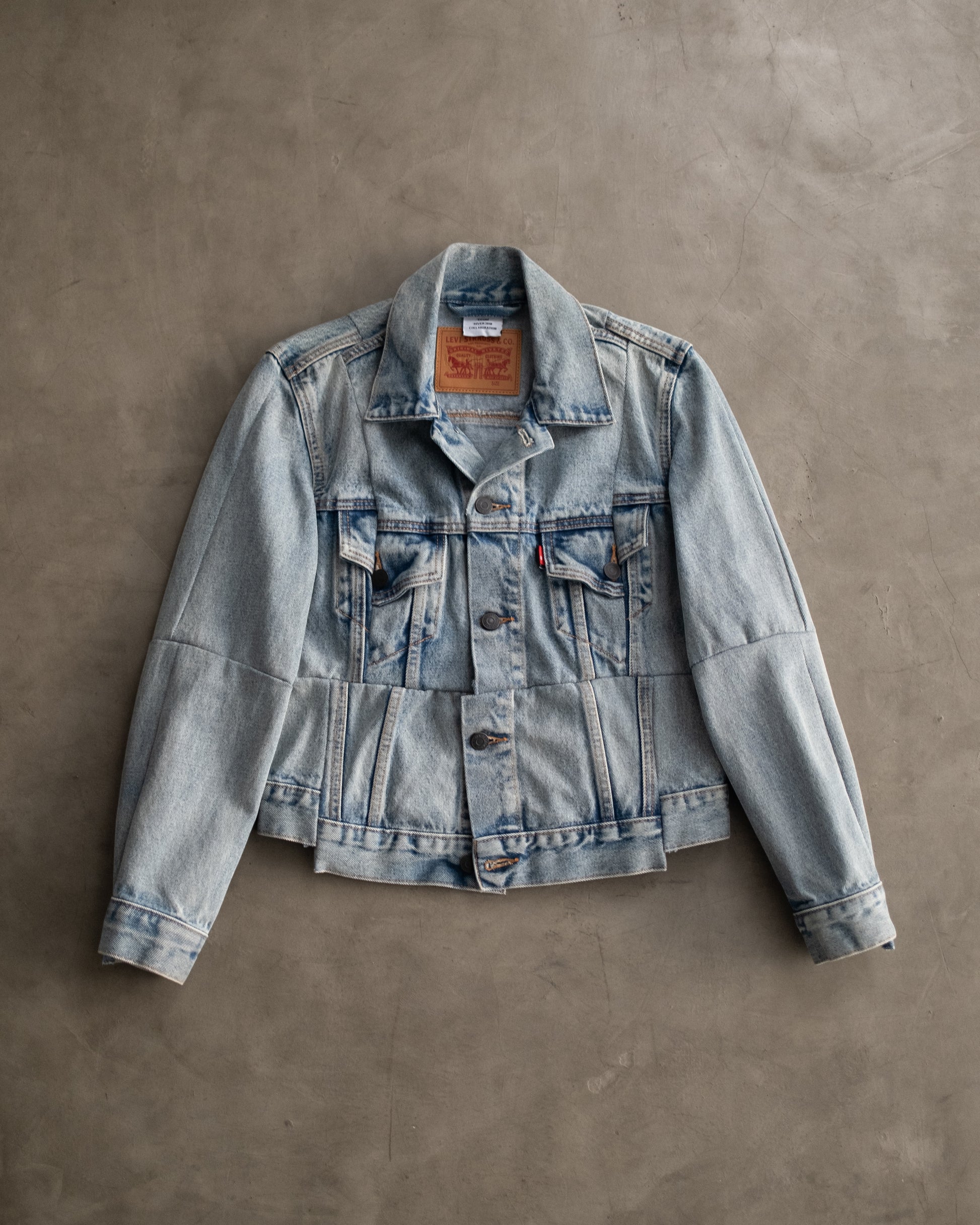 VETEMENTS x LEVI’S Re-Worked Denim Jacket