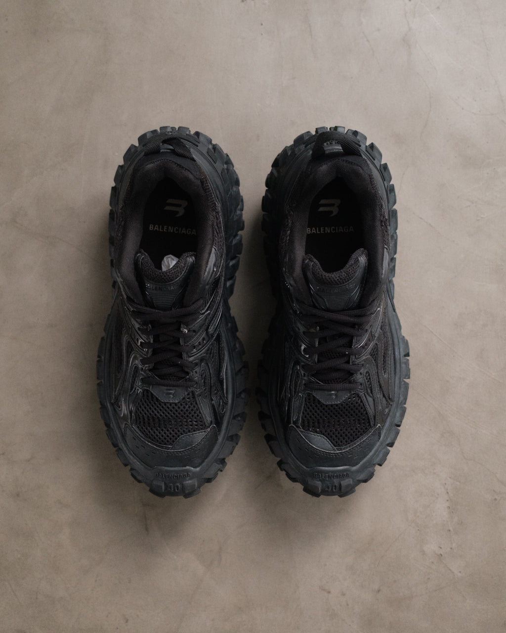 BALENCIAGA Defender Trainers Black Sneaker