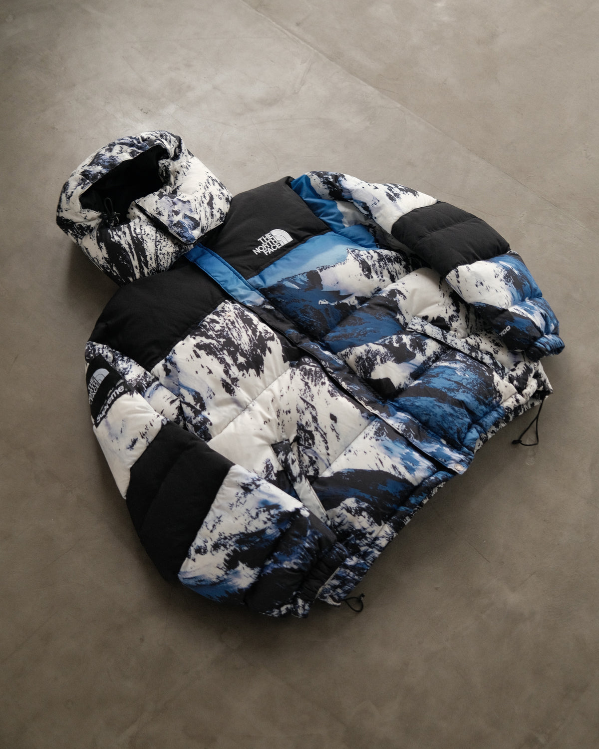 FW17 SUPREME X THE NORTH FACE  Mountain Baltoro Puffer Jacket