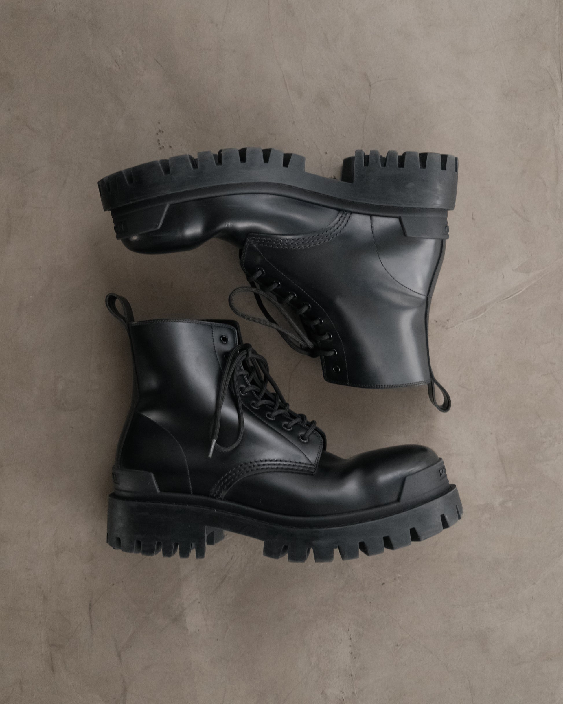 BALENCIAGA Strike Leather Boots