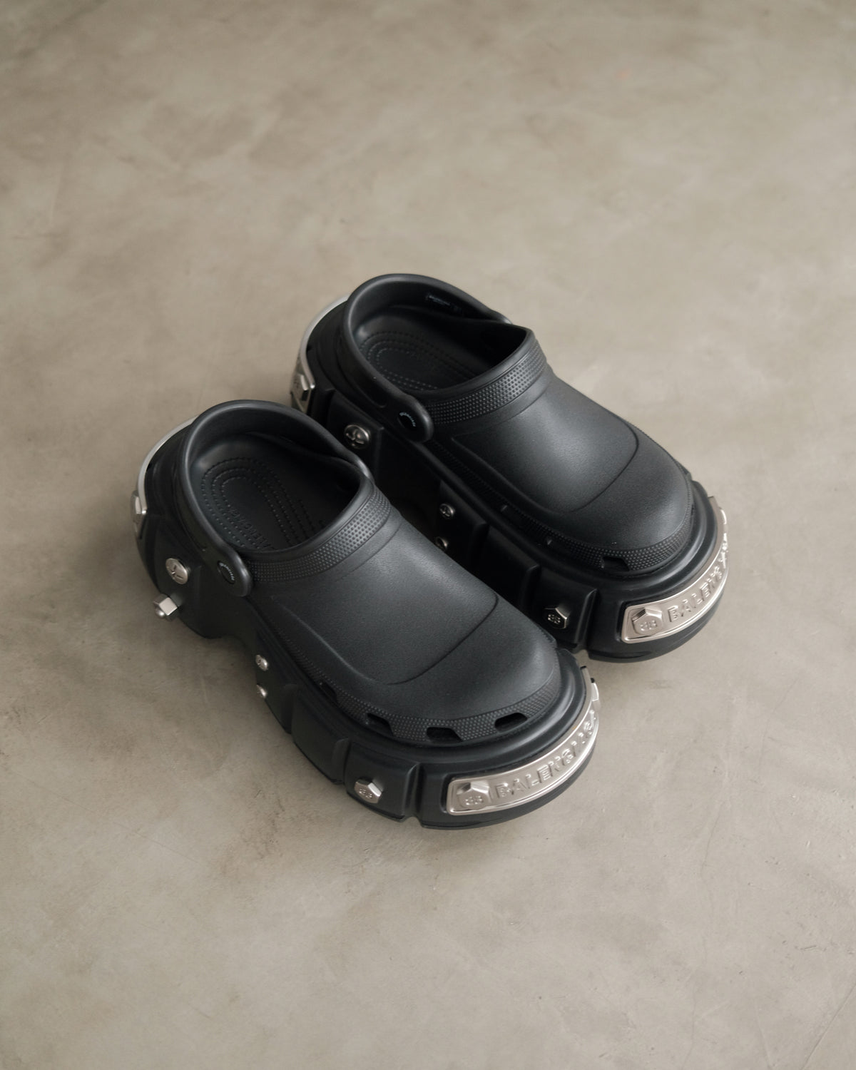 BALENCIAGA x CROCS Platform Mules