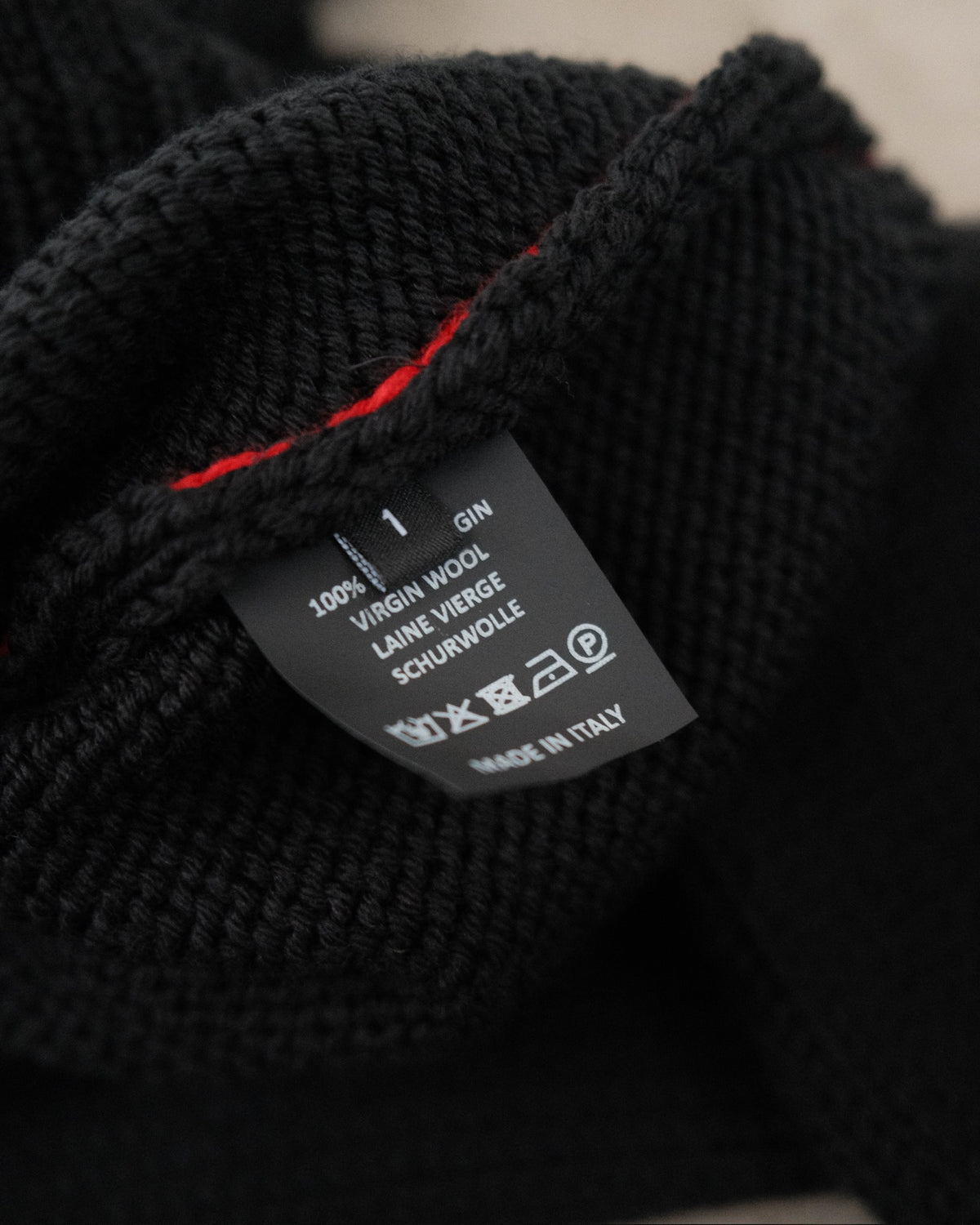 RAF SIMONS Virgin Wool Cropped
Oversized "RS" Sweater