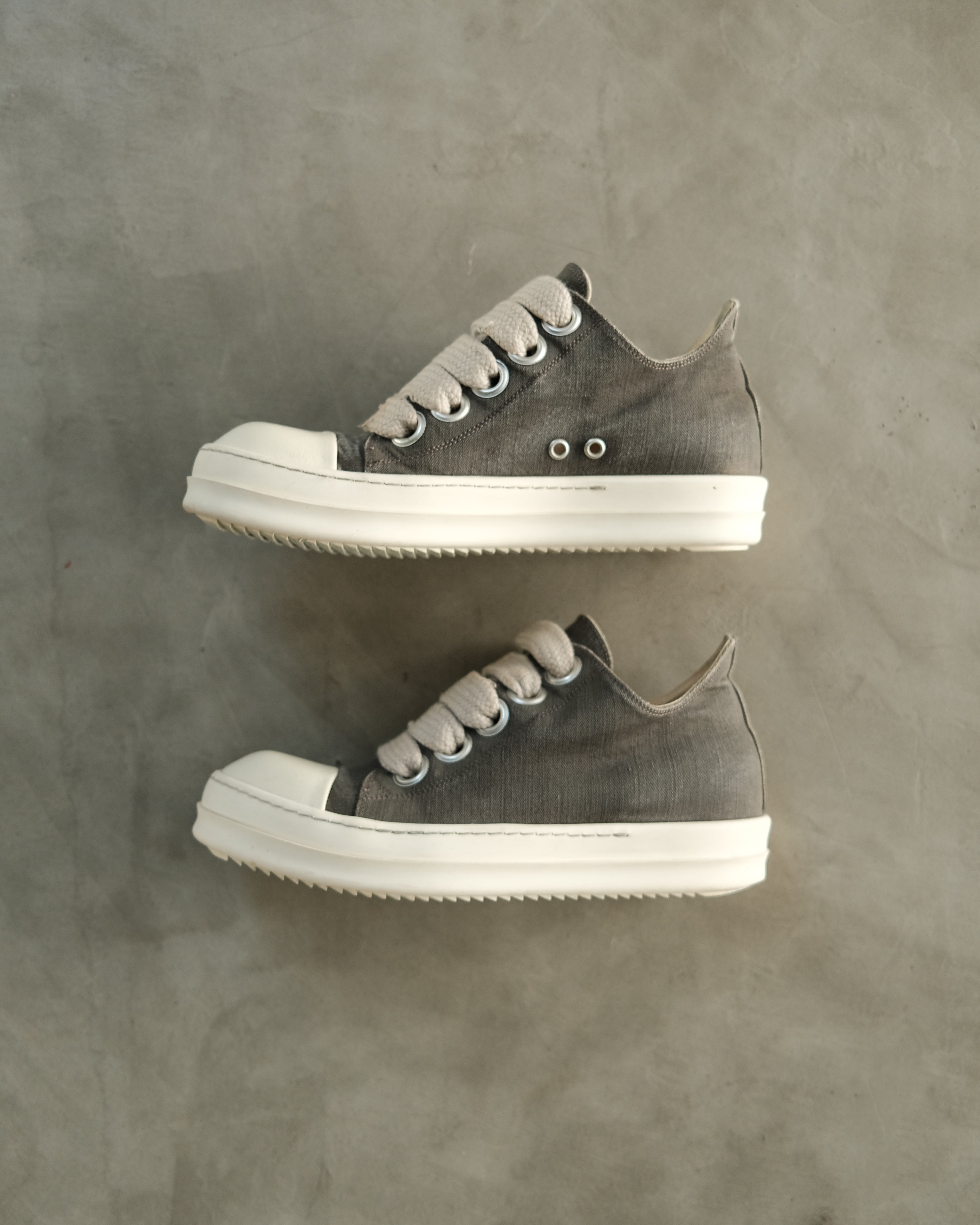 RICK OWENS Drkshdw Ramones Jumbo Lace Low “ Drak Dust” – Around