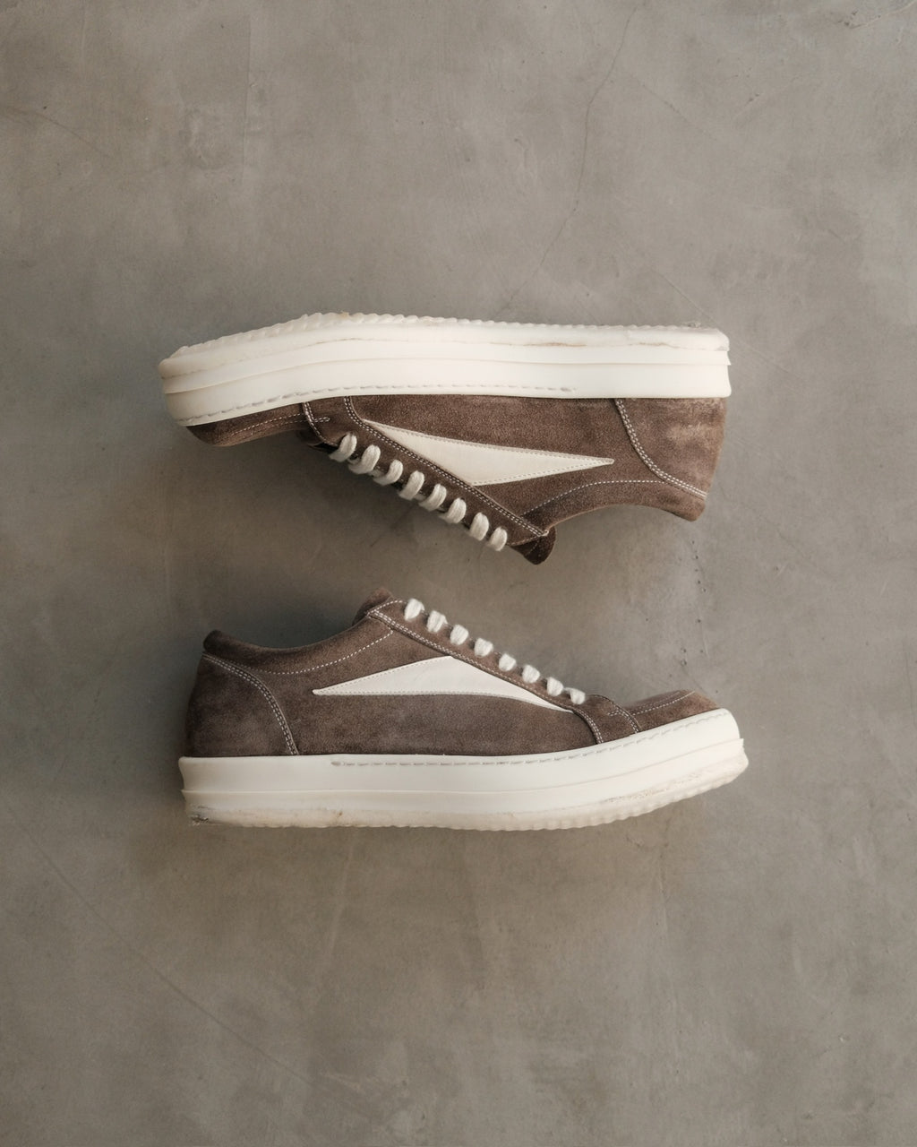 SS23 RICKOWENS Strobe Vintage Low Dark Dust