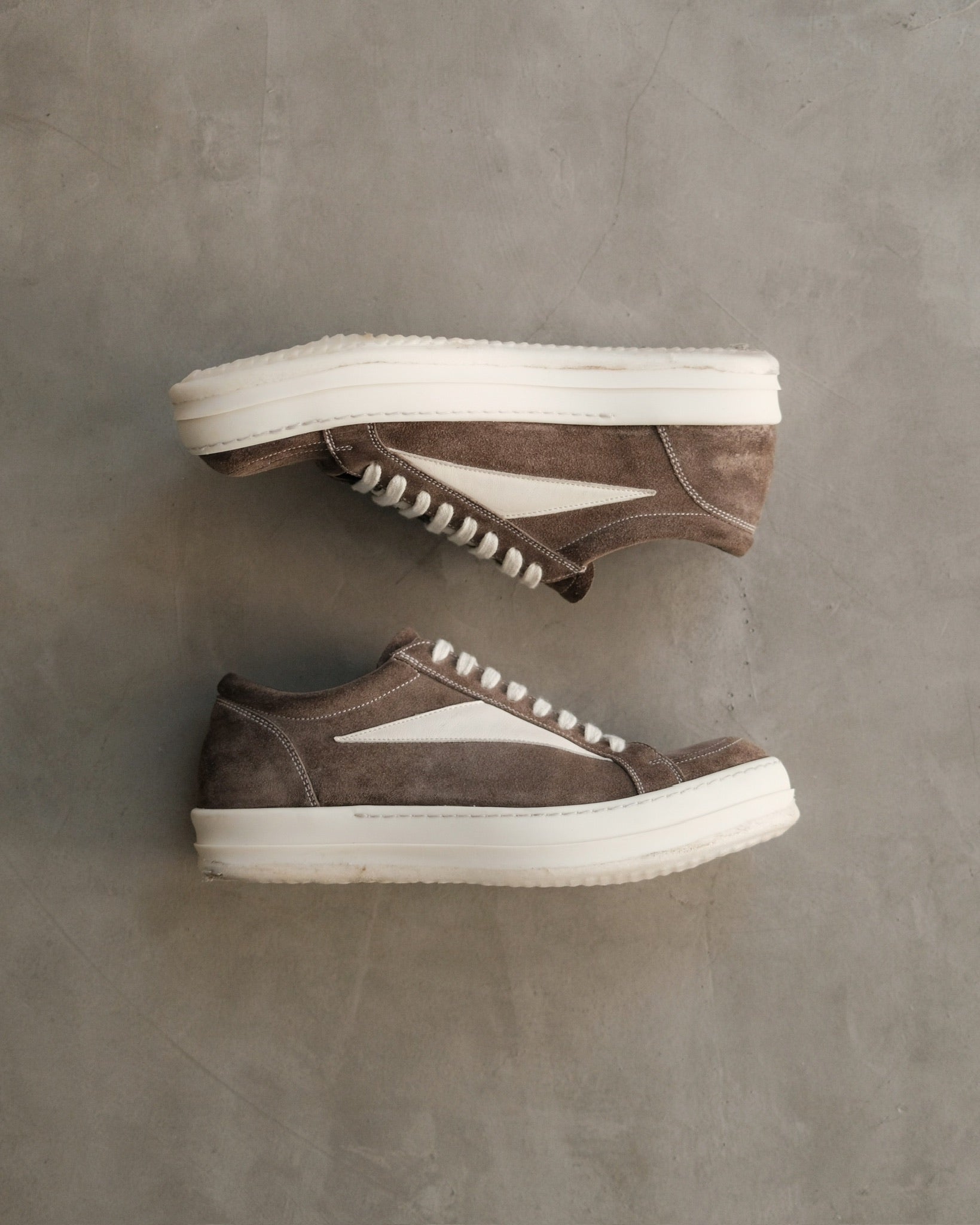 SS23 RICKOWENS Strobe Vintage Low Dark Dust