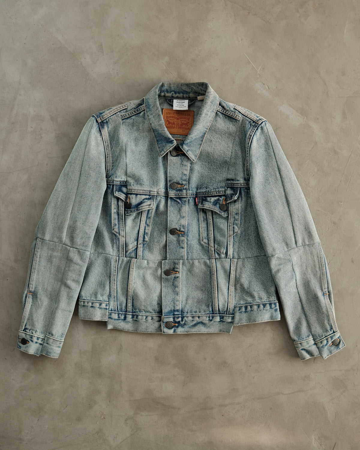 VETEMENTS x LEVI’S Re-Worked Denim Jacket
