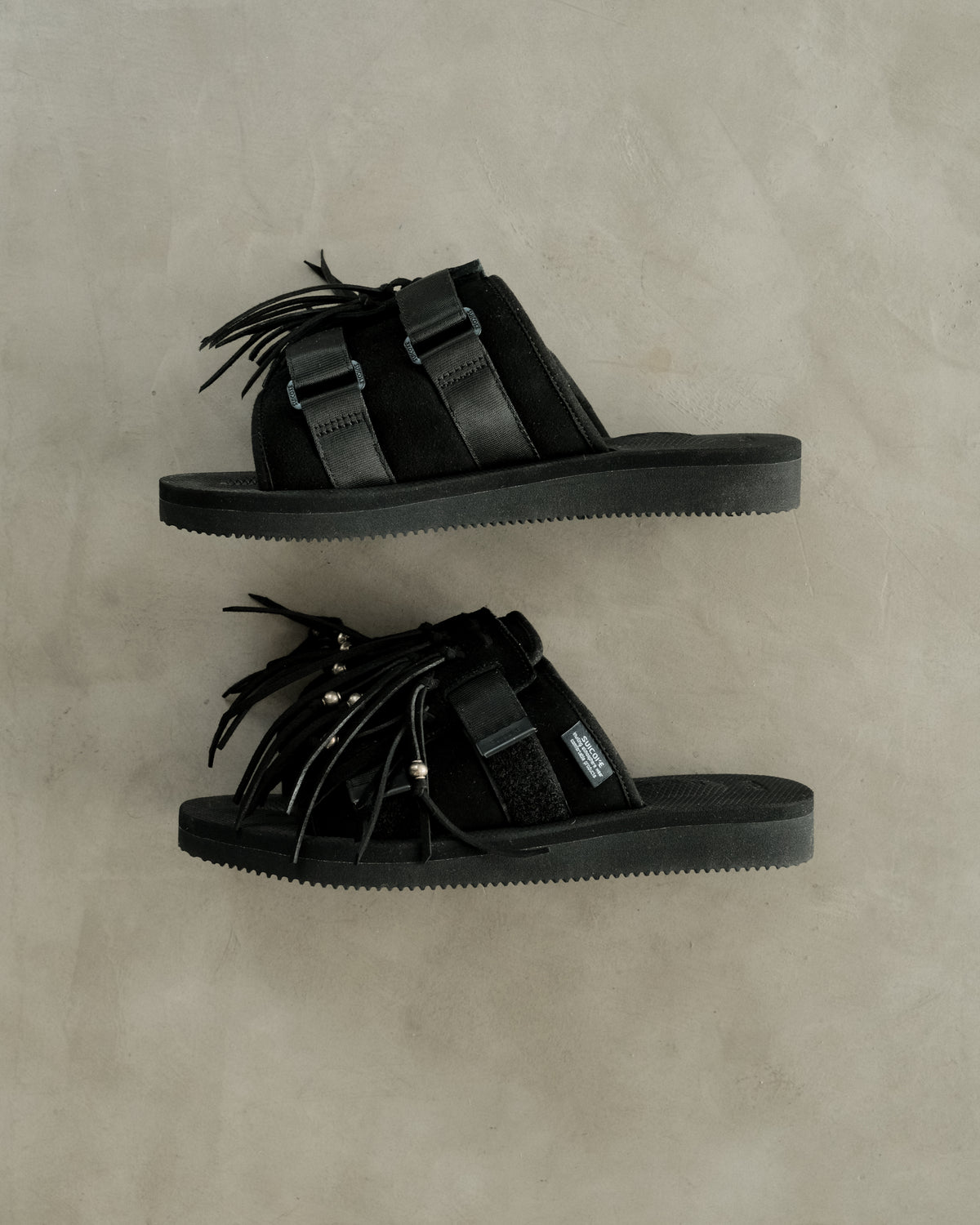 THE 2G x SUICOKE Hoto-SCab Black