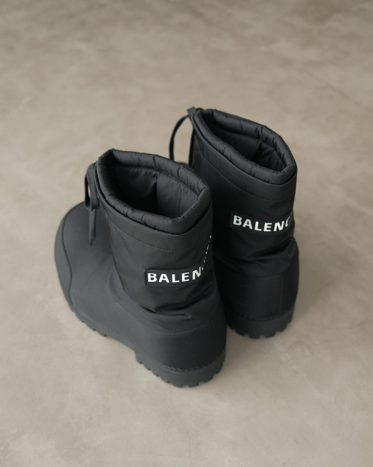 BALENCIAGA Alasca Low Snow Boots