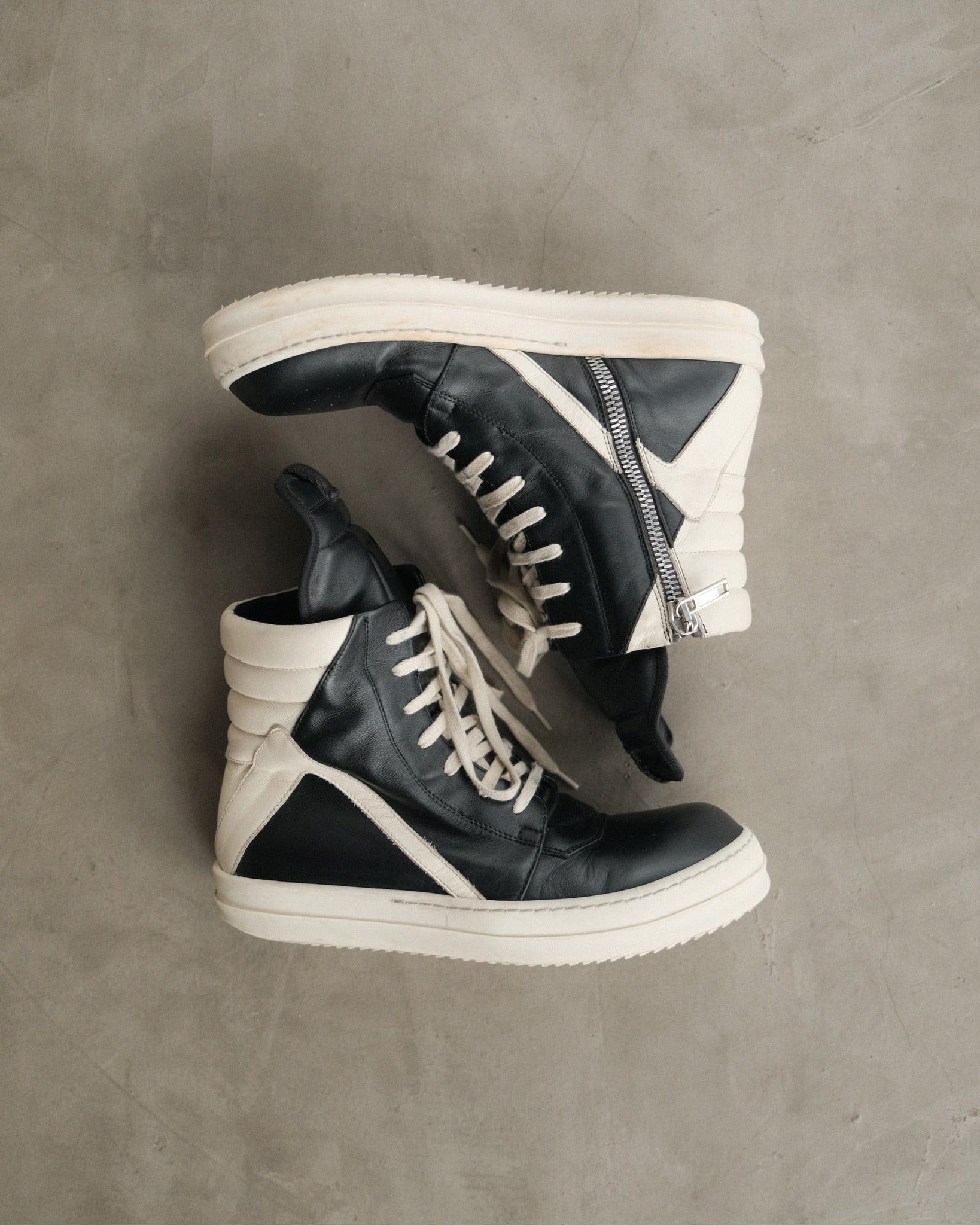 RICK OWENS SS23 Geobaskets Sneakers