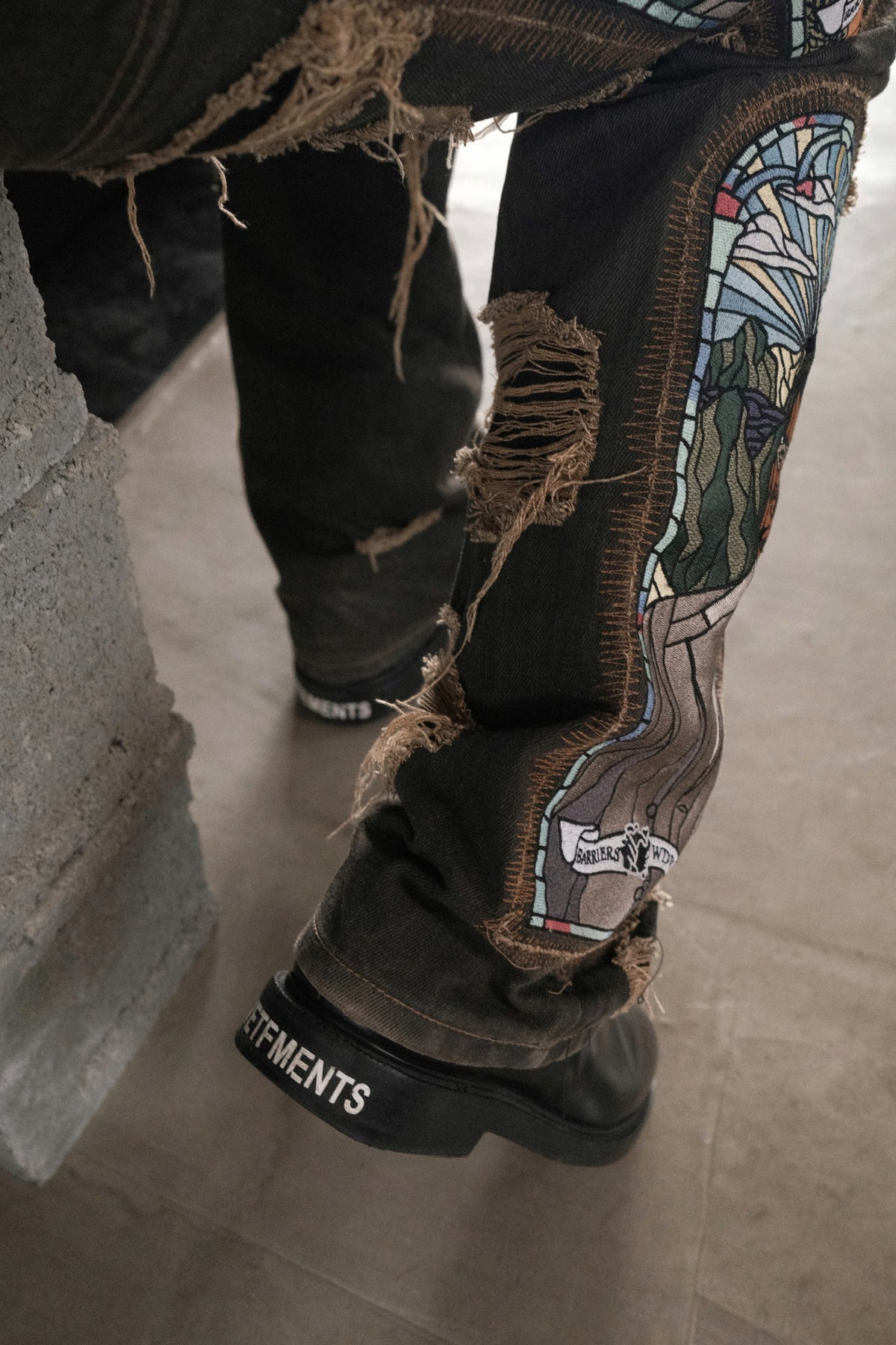 WHO DECIDES WAR Black Barriers NY Edition Distressed Jeans