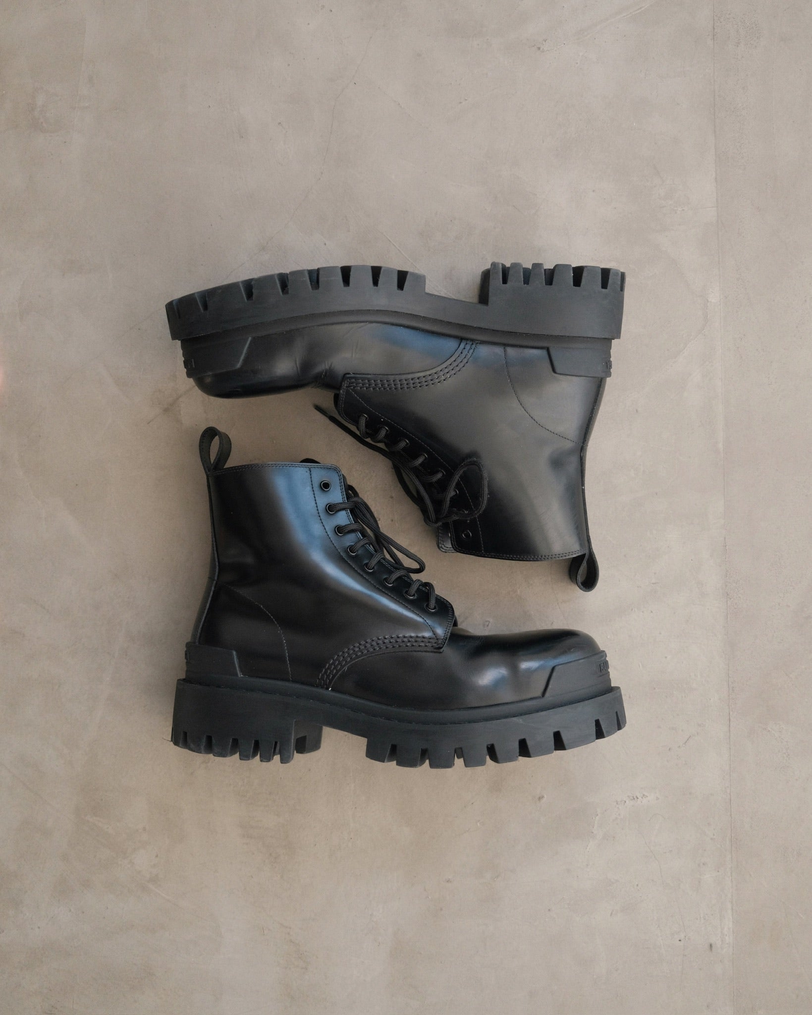 BALENCIAGA Lace-Up Ankle Boots