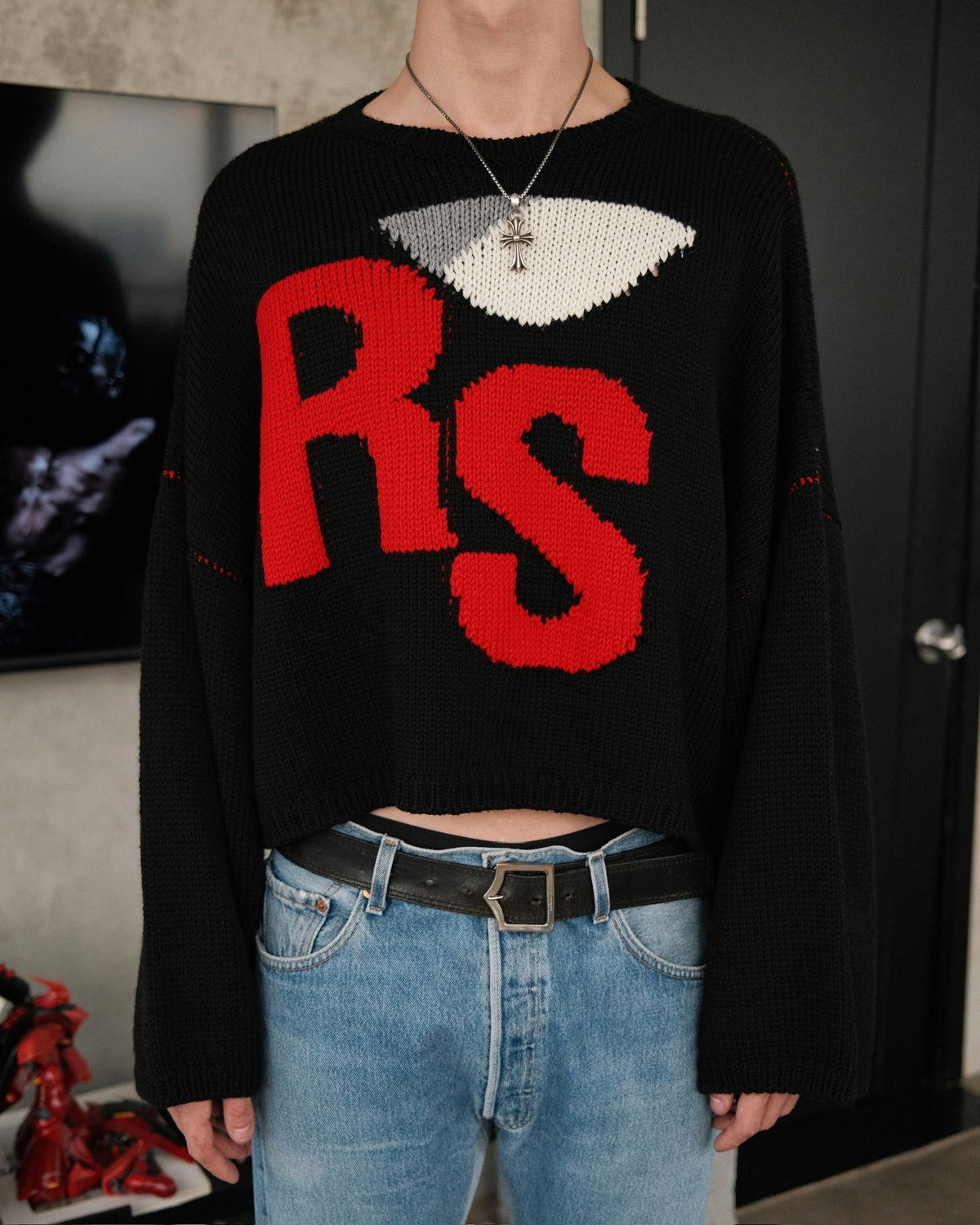 RAF SIMONS Virgin Wool Cropped
Oversized "RS" Sweater