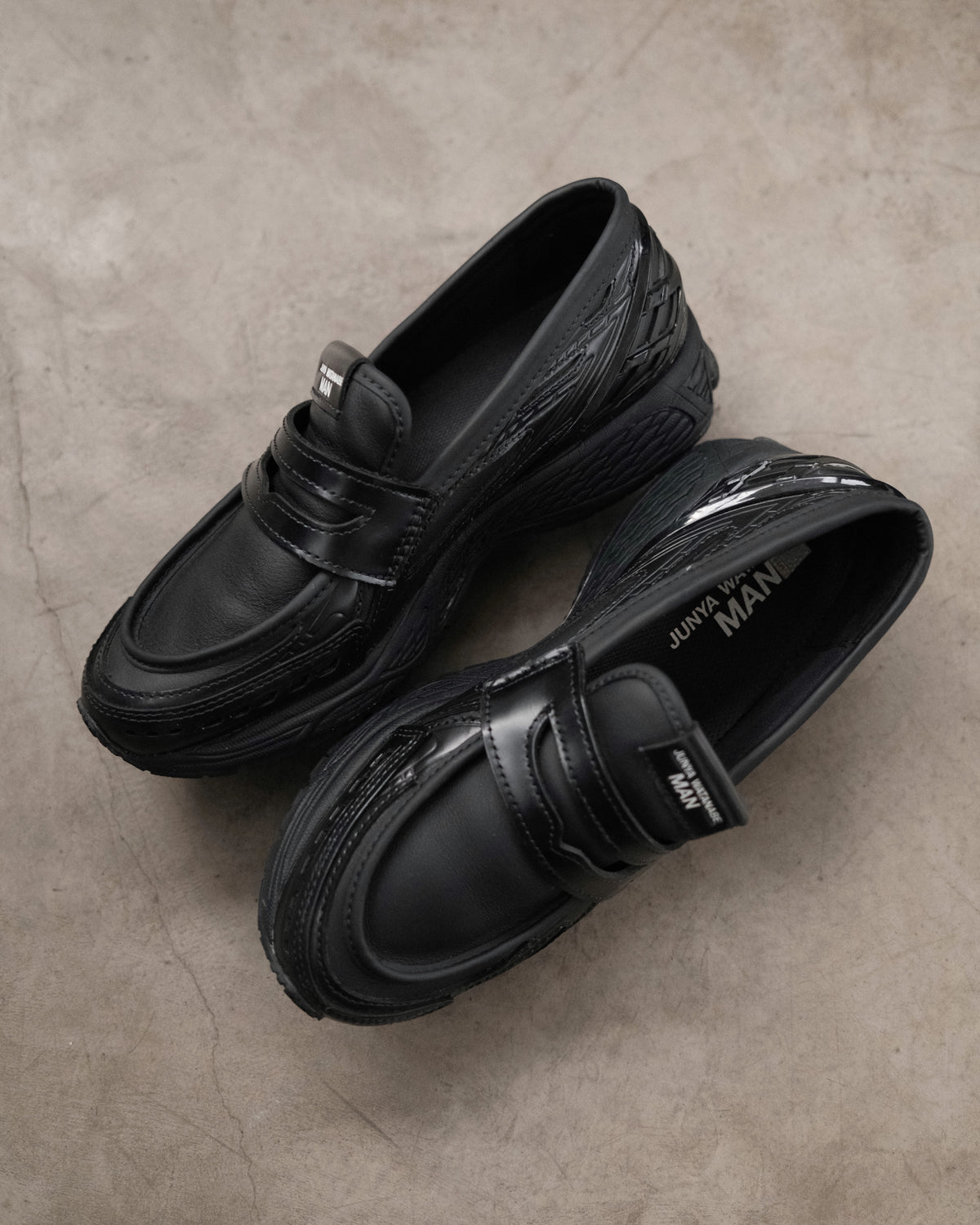 THE JUNYA WATANABE MAN x NEW
BALANCE Loafer