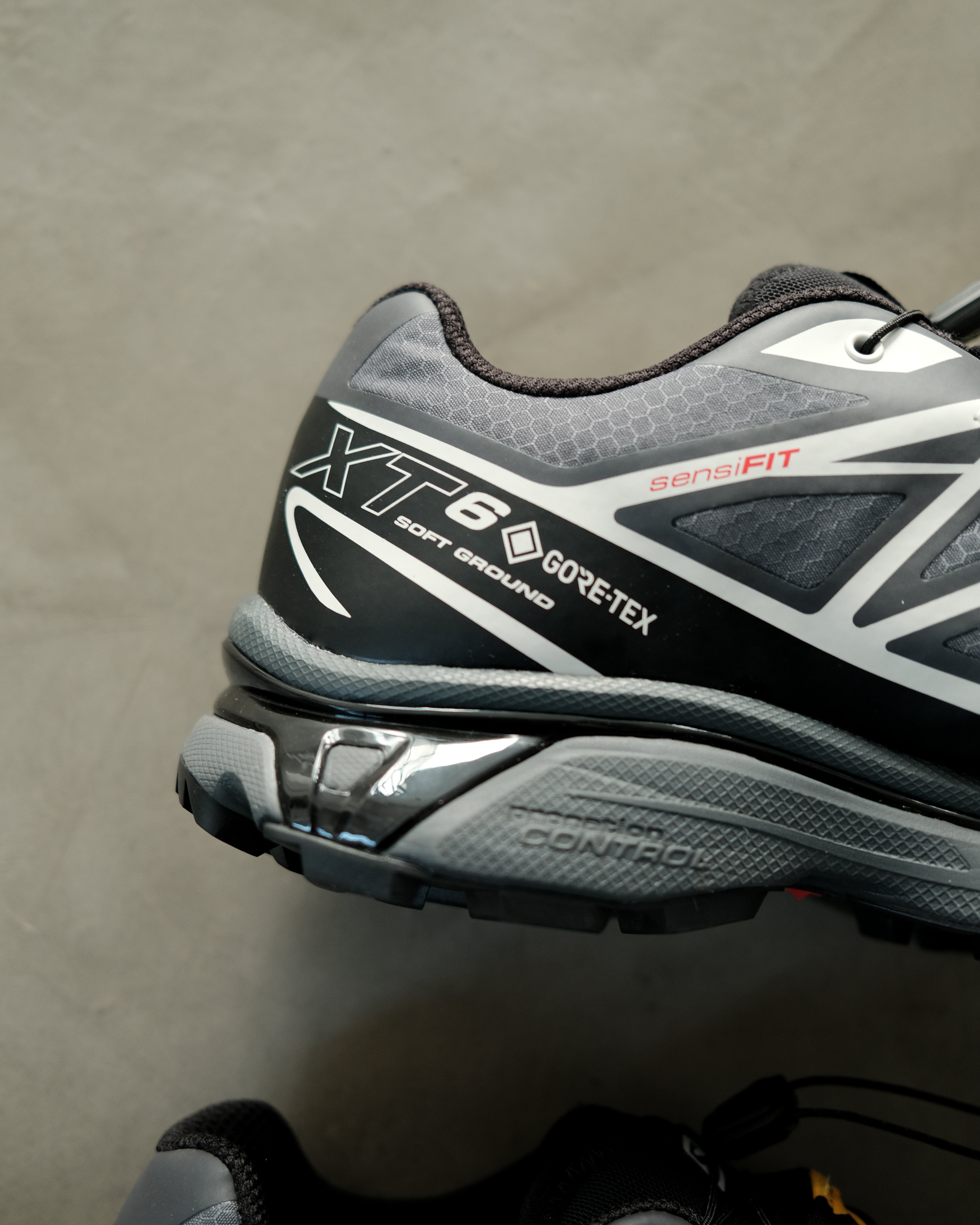 SALOMON Xt-6 Gore Tex Black Lunar Rock – Around The Shoes