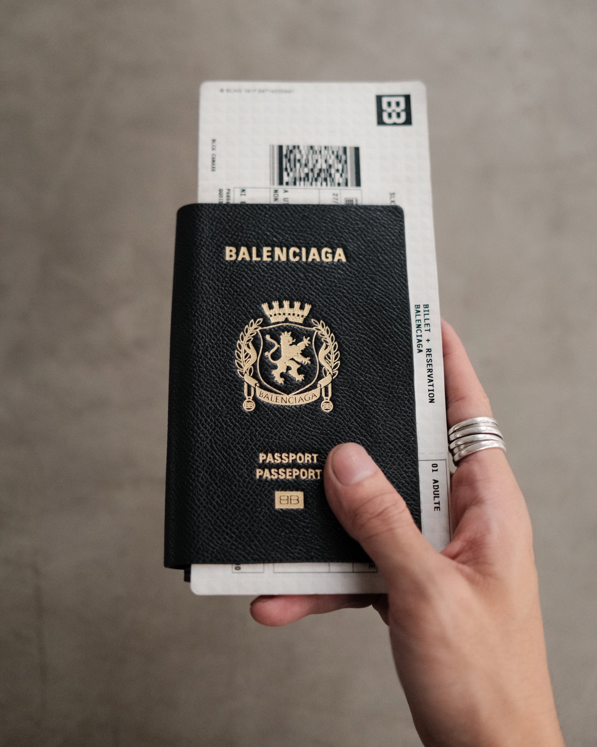 BALENCIAGA Passport Long Wallet 1
Ticket