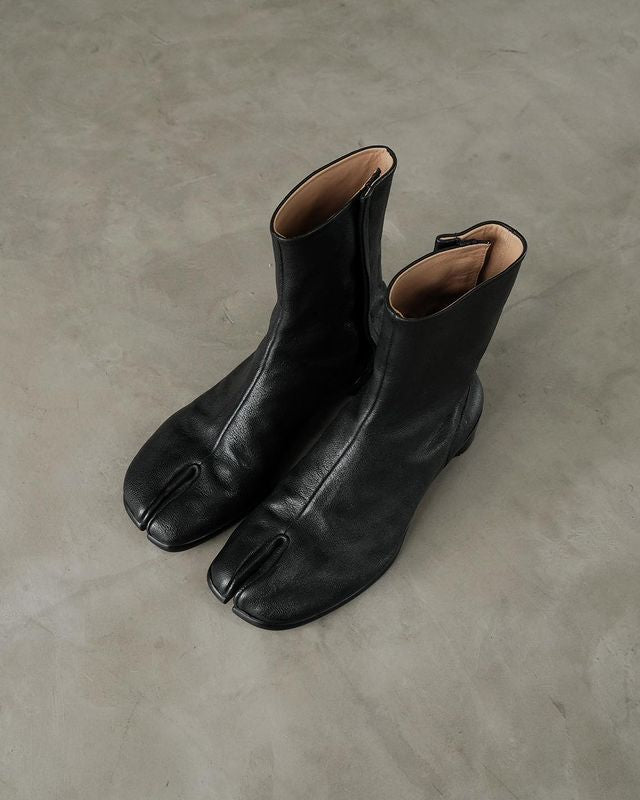 MAISON MARGIELA Tabi Toe Ankle Boots