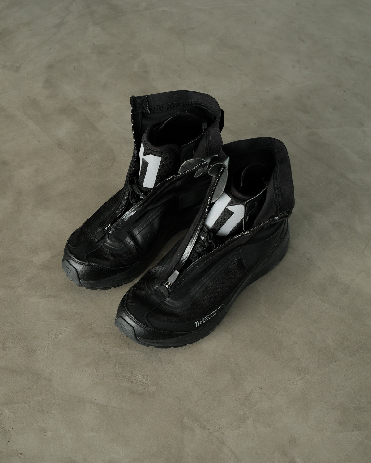 11 BY BORIS BIDJAN SABERI
Black Bamba2 High Gtx