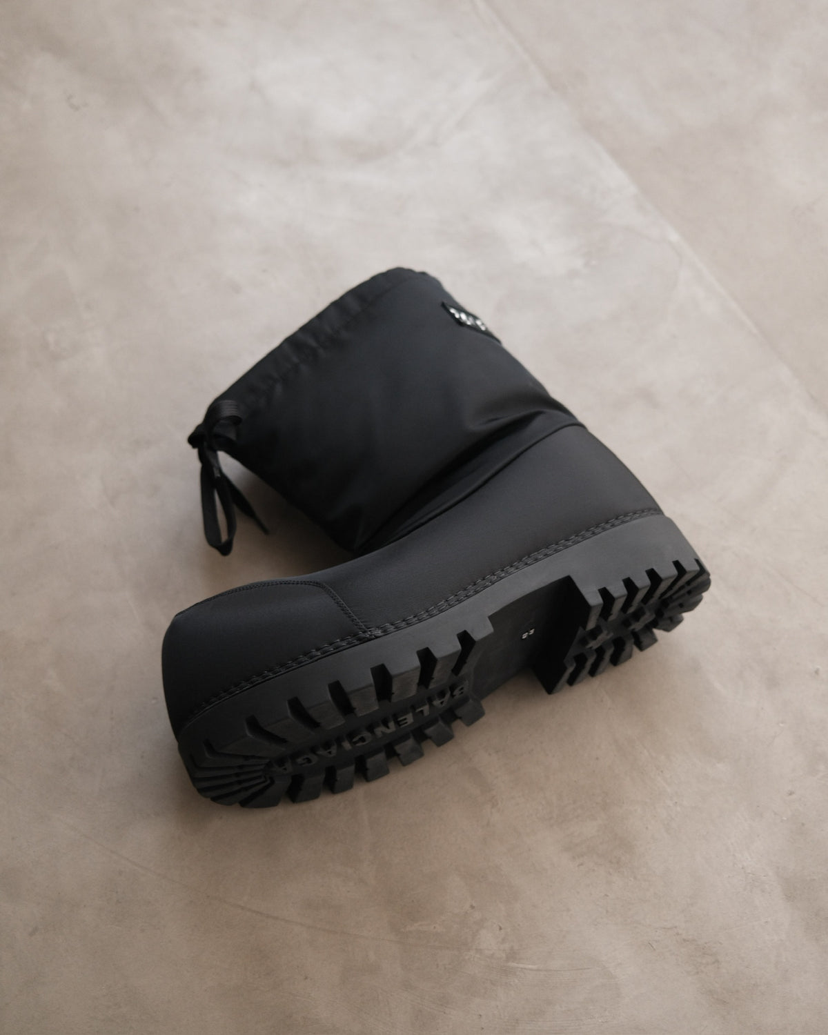 BALENCIAGA Alasca Low Snow Boots