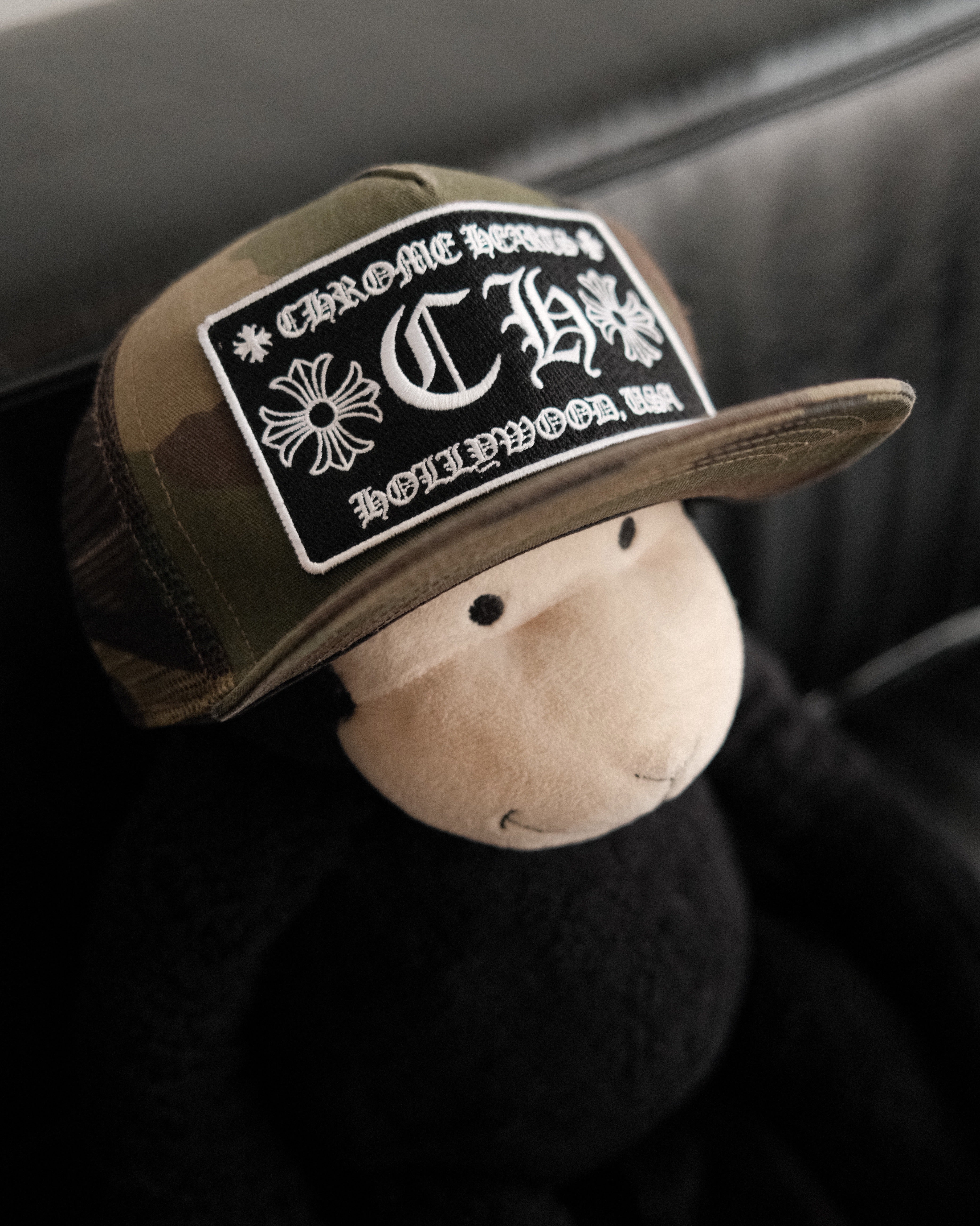 CHROME HEARTS Hollywood Trucker Hat Camo – Around The Shoes