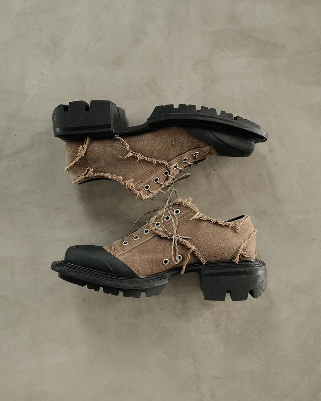 UNTITLAB Chunky Constrast-Sole Derby Shoes.